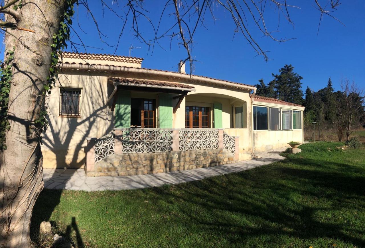 La Maison Des Sources Salon-de-Provence Eksteriør bilde