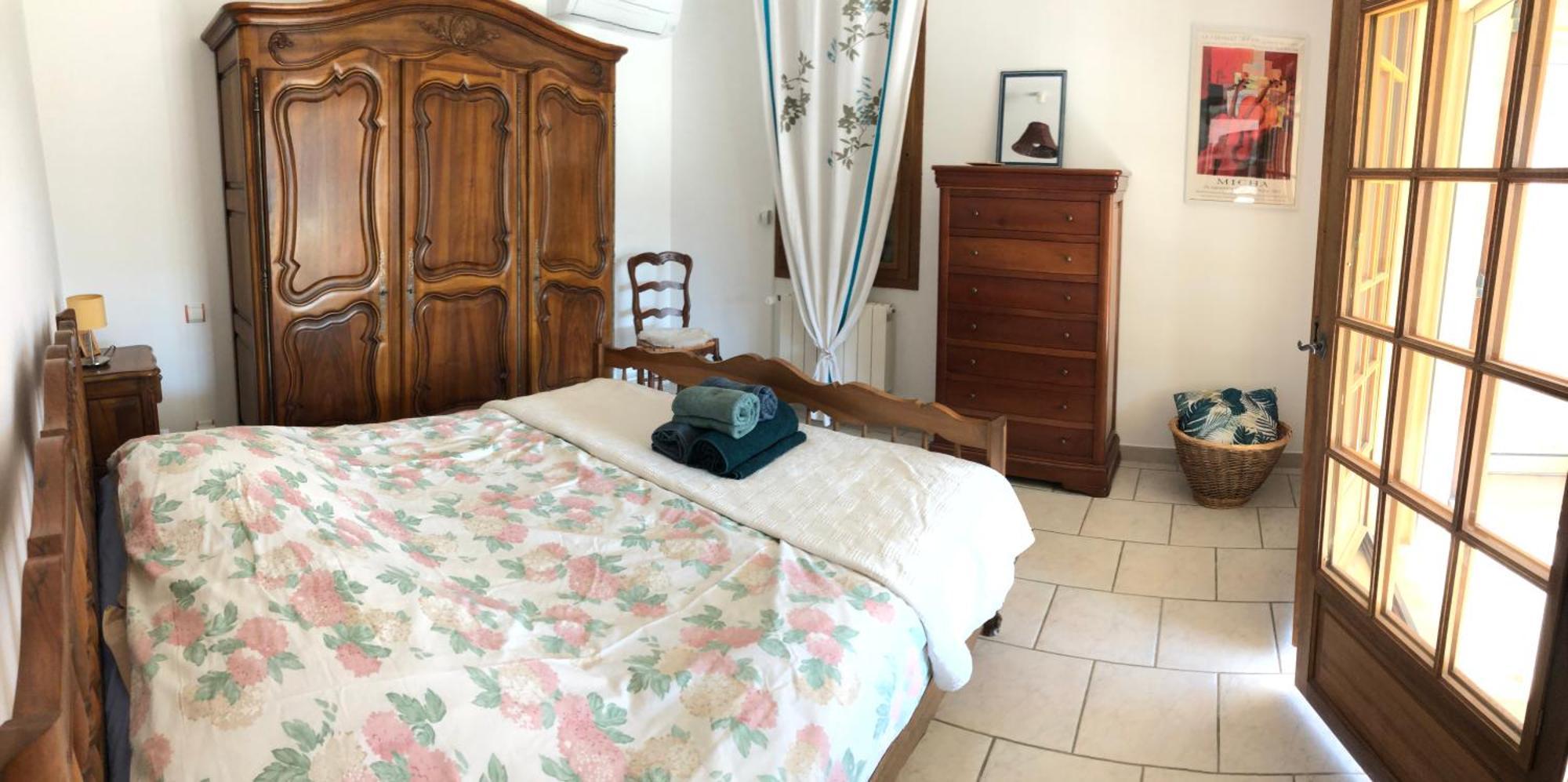 La Maison Des Sources Salon-de-Provence Eksteriør bilde